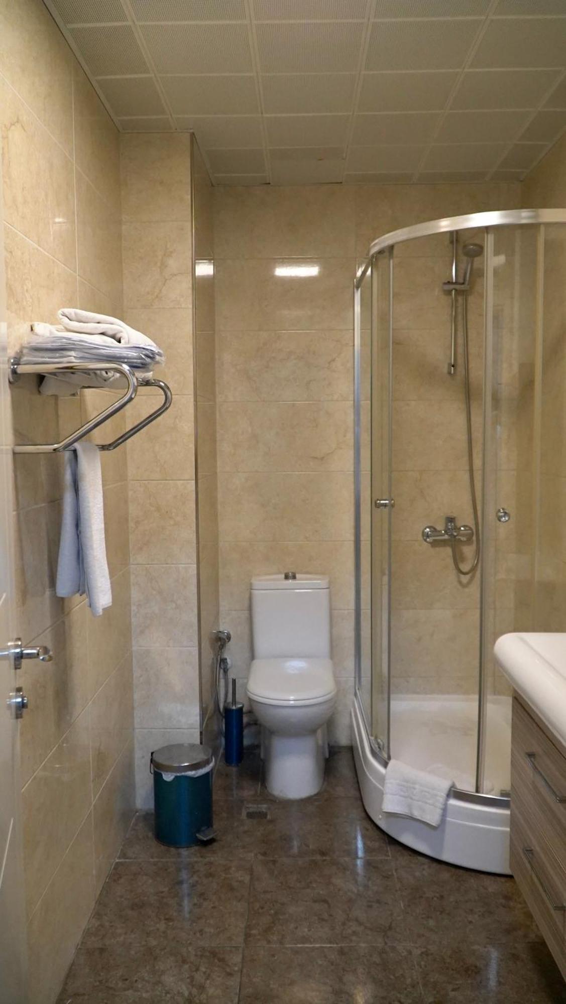 Skyport Istanbul Hotel Bagian luar foto