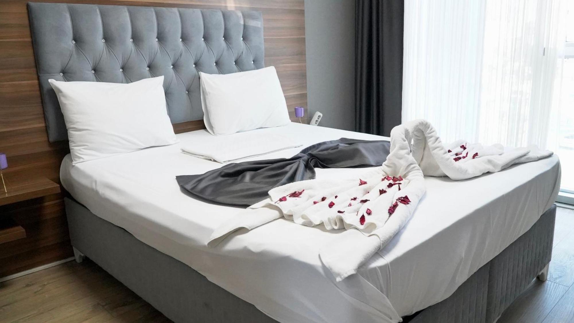 Skyport Istanbul Hotel Bagian luar foto